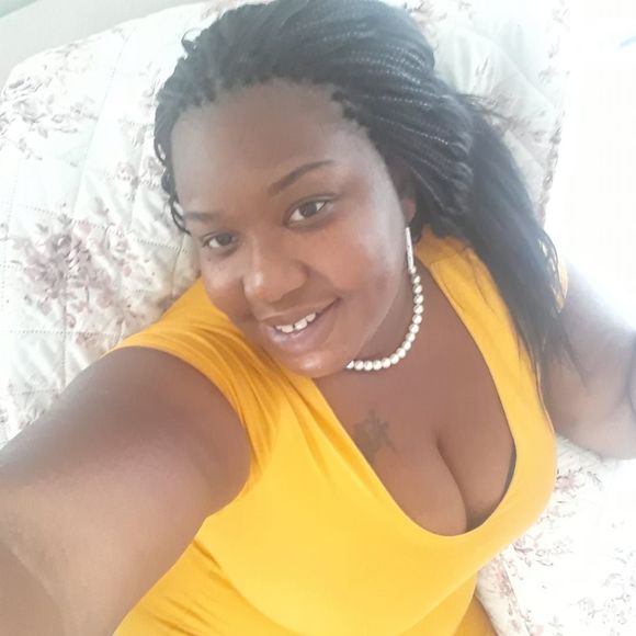 Meet your Posher, Maria - Picture 1 of 1